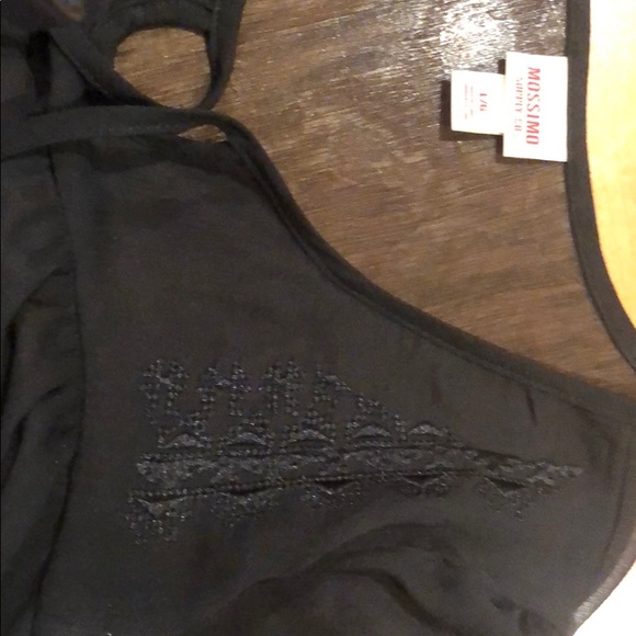 Top - Picture 4 of 4